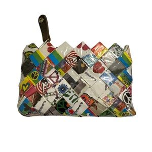 NAHUI OLLIN Peace Coin Purse/Wallet EUC